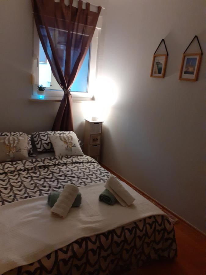 Lola Apartmani Rovinj Ngoại thất bức ảnh